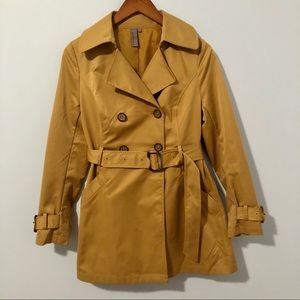 Shiny Mustard Midi Trenchcoat